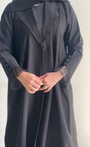 عباية كريب صالونا كوري بليزر رسمية