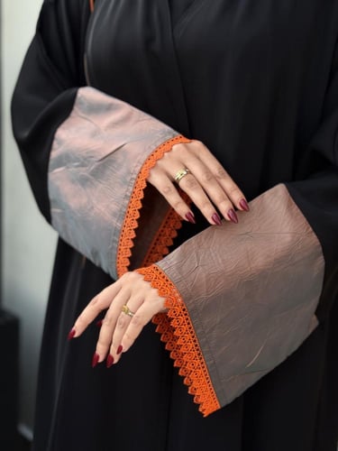 عباية انترنت كوري نص كلوش اكمام تفتة كريشة