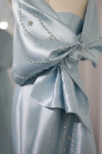 فستان ستان ازرق سماوي