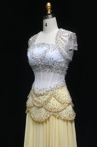 619 - فستان سهر مع كورسيه مشكوك اصفر و ابيض