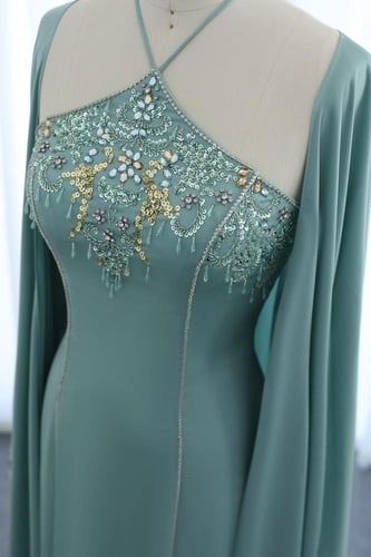 فستان مكون من قطعتين برقبة هالتر - متوفر لونين RC1...