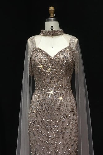 601 - فستان سهره شك يدوي مع اكمام كيب - بيج