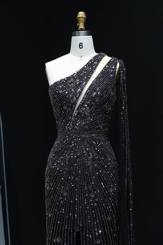 فستان شك اسود