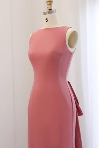 RC34 - فستان ستان شك على شكل فراشة بطيخي