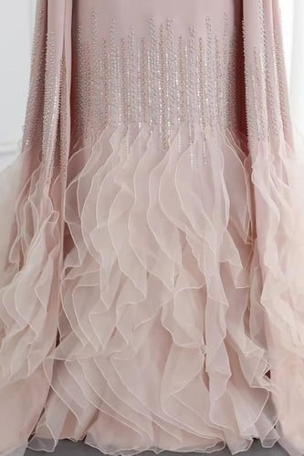 RC06 فستان سهره فاخر باكمام كاب و كركشة متعددة الط...