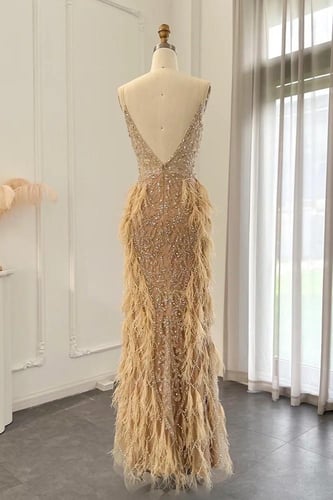 RC16 - فستان بيج شك يدوي كامل مع ريش