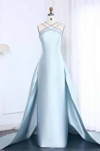 فستان ازرق سماوي مع كريستالات