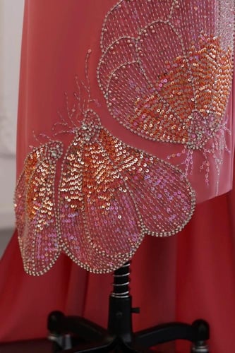 RC34 - فستان ستان شك على شكل فراشة بطيخي