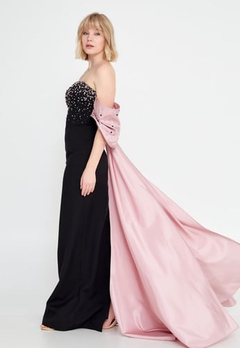 فستان كولكشن 2025 - اسود ووردي