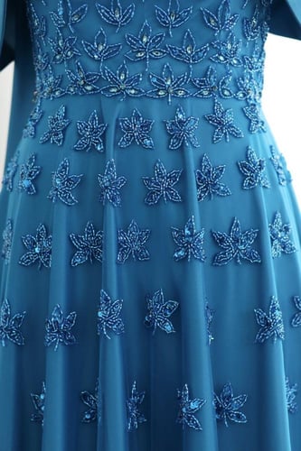 RC16 فستان ستان اوف شولدر مع شك يدوي - ازرق