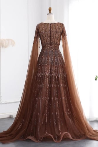 RC501 - فستان سهره شك يدوي مع اكمام كيب - بني