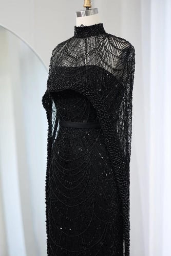 RC10 - اسود في اسود