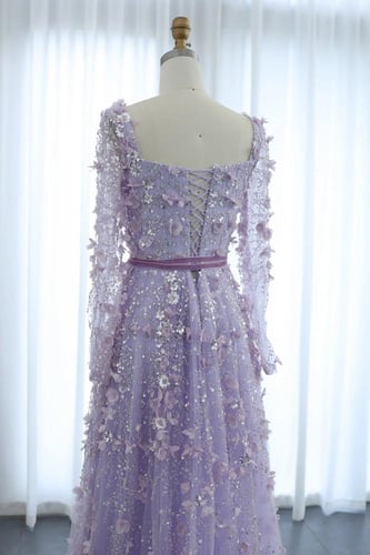 RC05 - فستان كم طويل مزين بزهور ثلاثية الابعادبنفس...