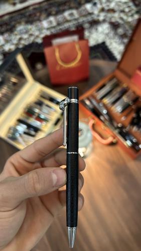 قلم كارتير تايقر اسود نقش وفضي