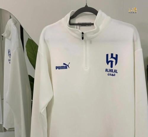 سويتر الهلال