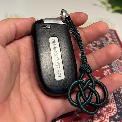 تعليقة سيارة طربزونة أخضر .