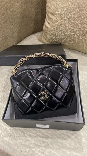 شنطة 1 CHANEL