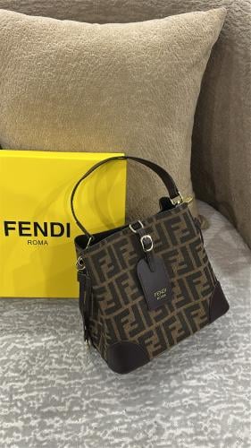 FENDI 190