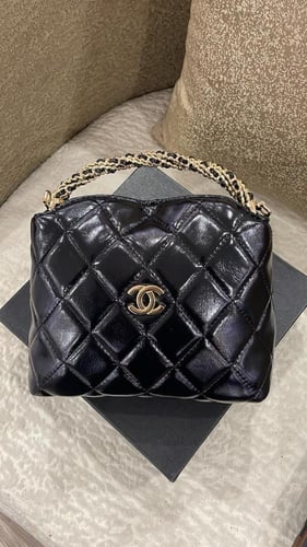 شنطة 1 CHANEL