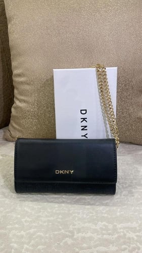 DKNY 35