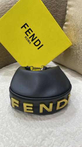 FENDI 6