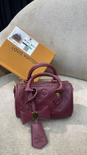 ‏Louis Vuitton 2