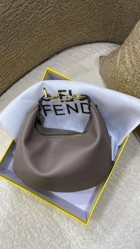 FENDI 9