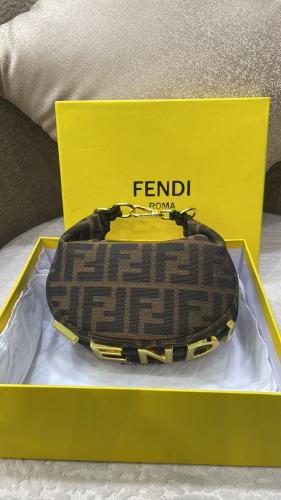 Fendi 90