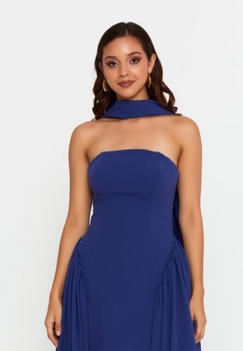 فستان سهرة ماكسي عادي بدون حمالات من الفيسكوز