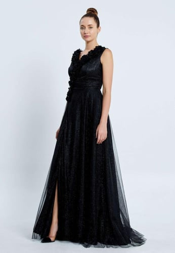 فستان سهرة طويل شيفون بدون أكمام بتصميم A