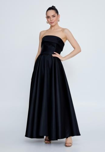 فستان سهرة ميدي بدون أكمام، بتصميم عصري ومريح وأني...