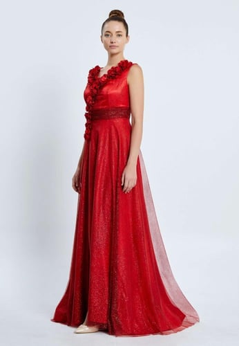 فستان سهرة طويل شيفون بدون أكمام بتصميم A