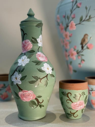 جرة تربة المدينة - 1 لتر مع كوب فخار