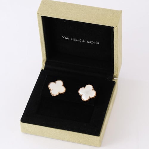 حلق ذهب عيار 18