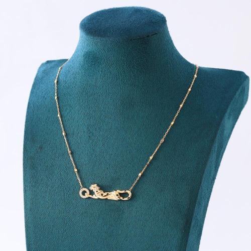 عقد ذهب عيار 18