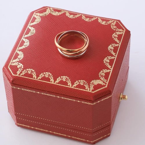 خاتم ذهب عيار 18