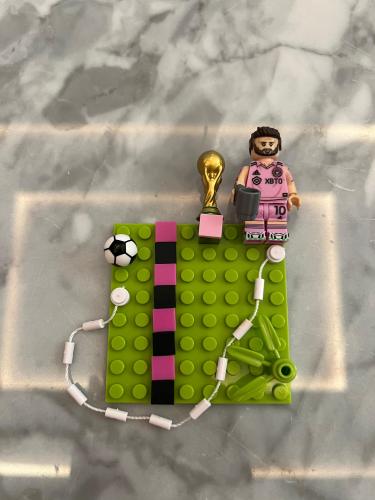 Lego case messi