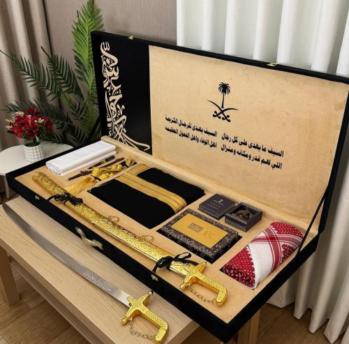 طقم رجالي فاخر – بوكس ملكي متكامل