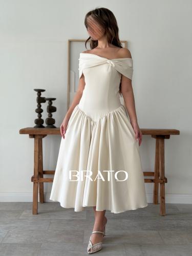 فستان ميدي أبيض عاجي أوف شولدر