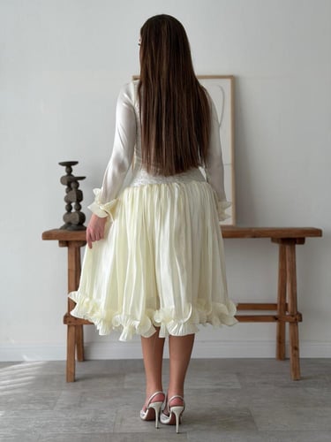 فستان سحابة الدانتيل