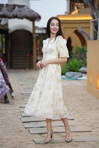 فستان اورجنز مفتوح من الاكتاف ميد