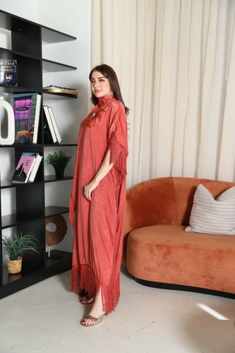 جلابيه رمضانيه واسعة مع شال من الرقبة راقية