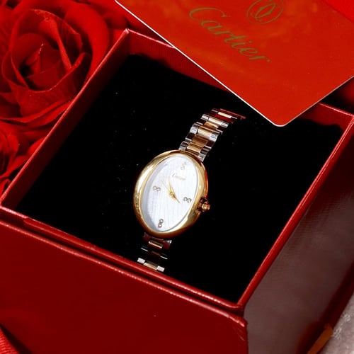 هدية نسائية من كارتير