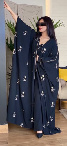 عباية سيفسن ونخله أسود