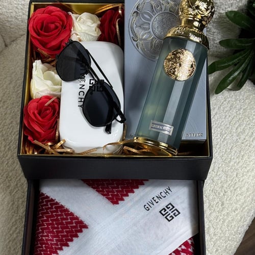 هدية رجالية جيفنشي