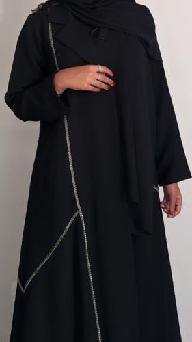 عباية سوداء قماش:كريب واقف