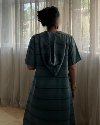 جلابية خضراء