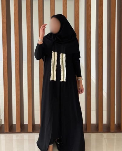 عباية اسود قماش كريب