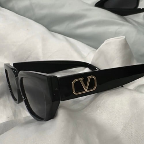 نظارة valentino