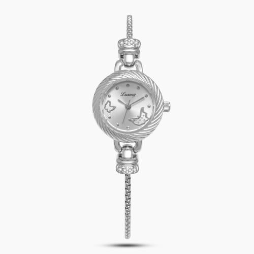 ساعة نسائية فري سايز باللون الفضي